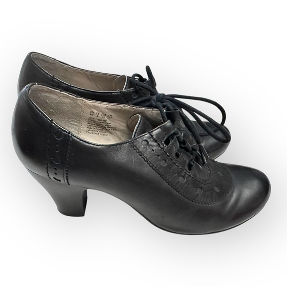 Women’s 8 Hush Puppies Leather Oxford Heel Ankle Booties - Picture 2 of 9